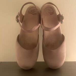 Dansko Sam, Sand dollar, size 40